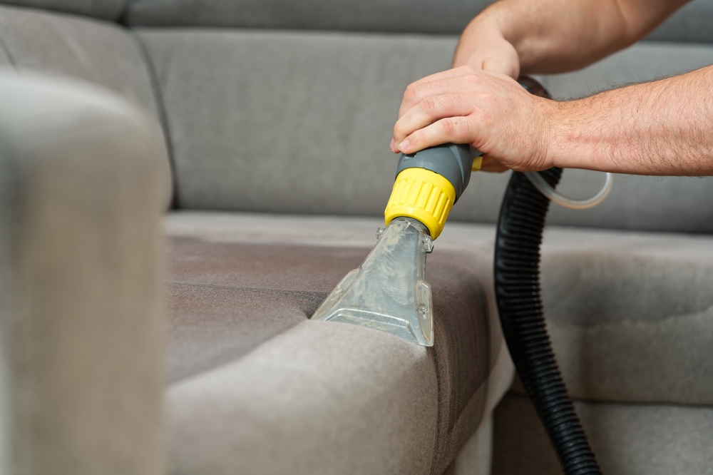 Sofa,Before,And,After,Wet,-,Cleaning,Indoors.,Textile,Sofa